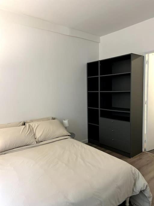 Le Petit Paris Compiegne Apartment Luaran gambar